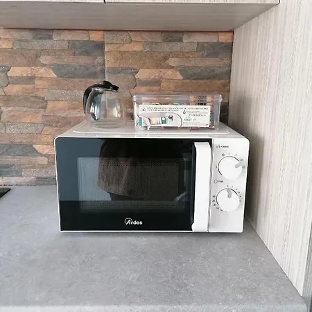 Elenas 1 Bedroom In Center Appartement *